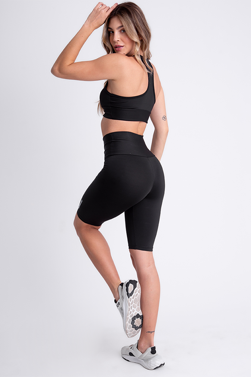 Conjunto Black Motion Top e Short Ciclista